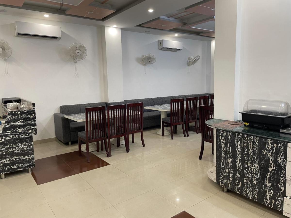 Sumedha G Village Resort And Spa Raiwala ภายนอก รูปภาพ