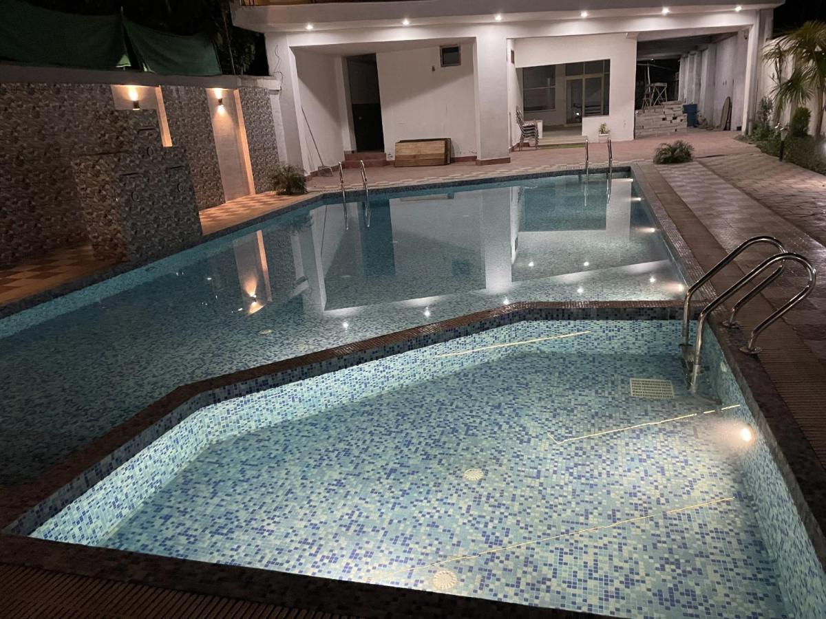 Sumedha G Village Resort And Spa Raiwala ภายนอก รูปภาพ
